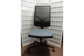 Kancelářská židle Omnia